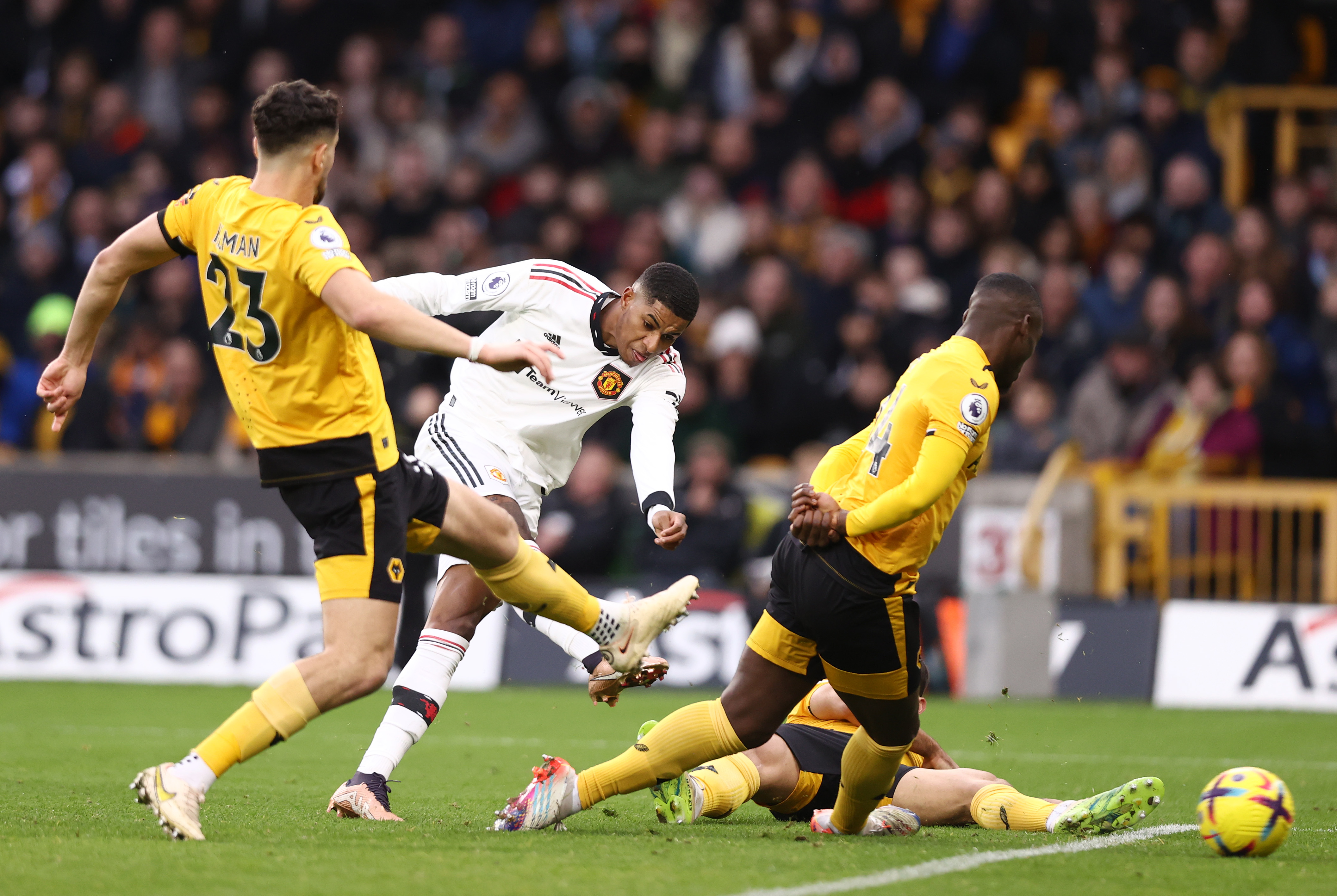 Wolverhampton - Manchester United 0-1, ACUM, pe Digi Sport 1. Rezerva Rashford, un gol și altul anulat
