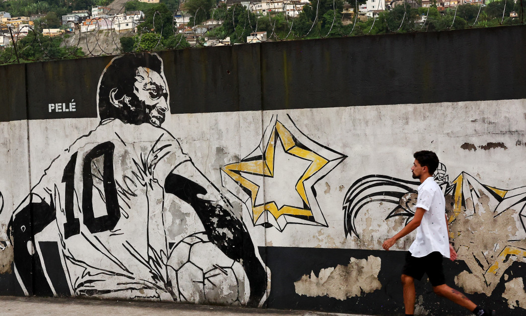 Brazilians Mourn Pele's Death In Santos
