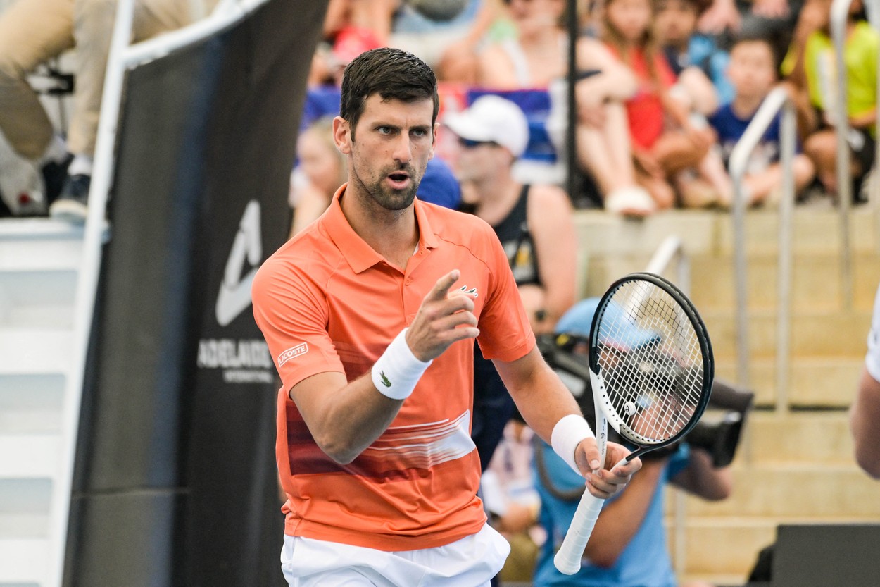 Cum a fost primit Novak Djokovic când a intrat pe teren, la primul meci jucat în Australia după ce a fost expulzat