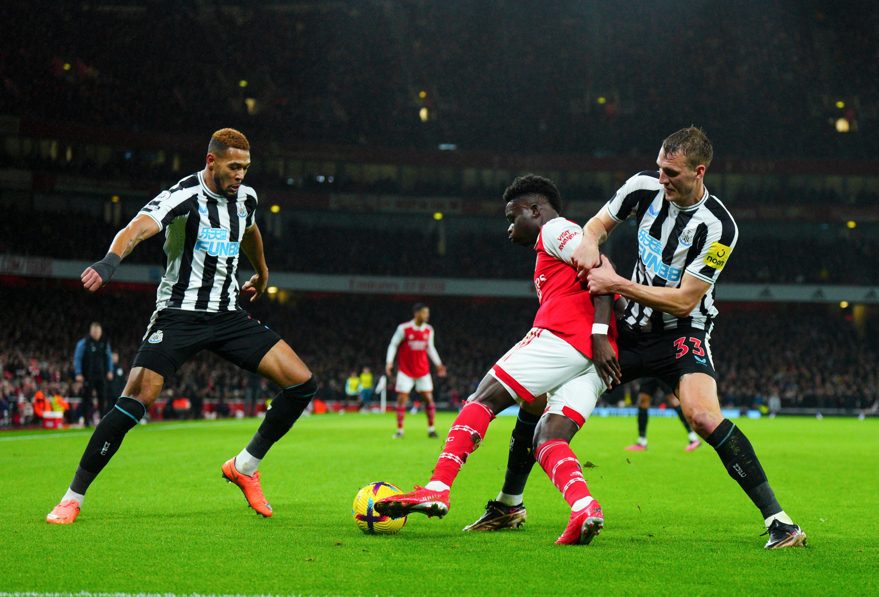 Arsenal - Newcastle 0-0, ACUM, la Digi Sport 1. Tunarii irosesc ocazii mari