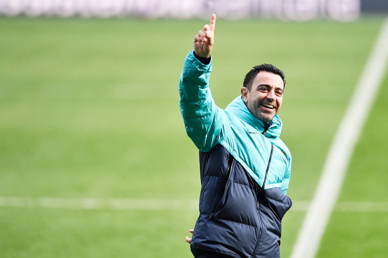 Xavi, "fan" al unui jucător de la Liverpool. Cum ar putea ajunge pe Camp Nou