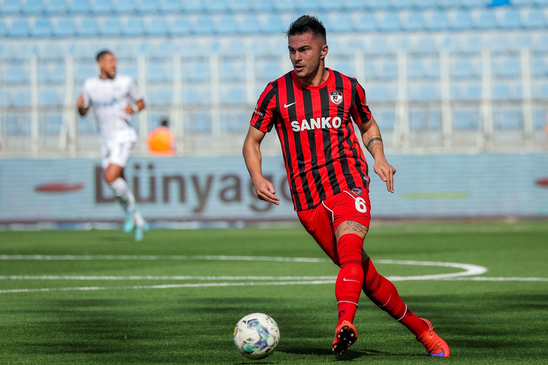 OFICIAL | Alin Toșca s-a despărțit de Gaziantep și a semnat cu o echipă din Serie B