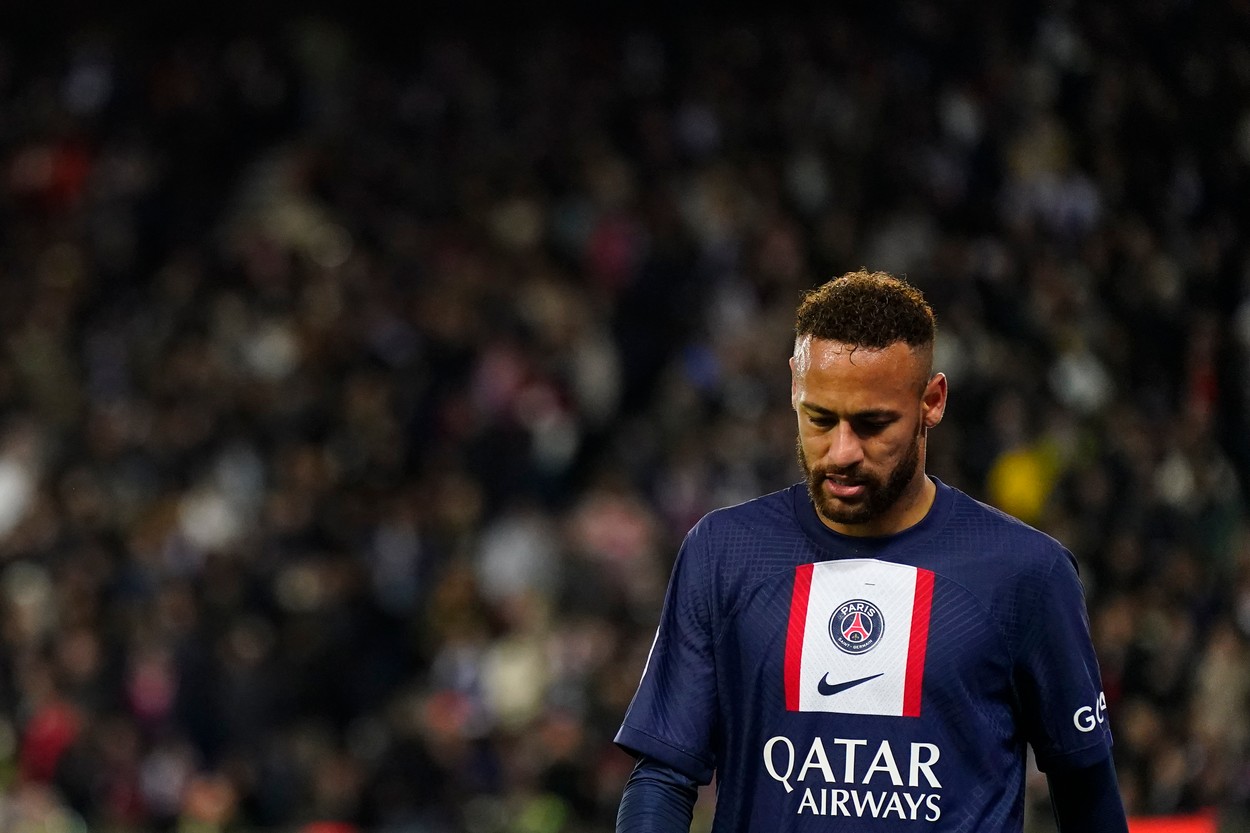 PSG vrea să-l vândă ”la reducere” pe Neymar. Prețul stabilit de șeici + 3 echipe luptă pentru transferul brazilianului