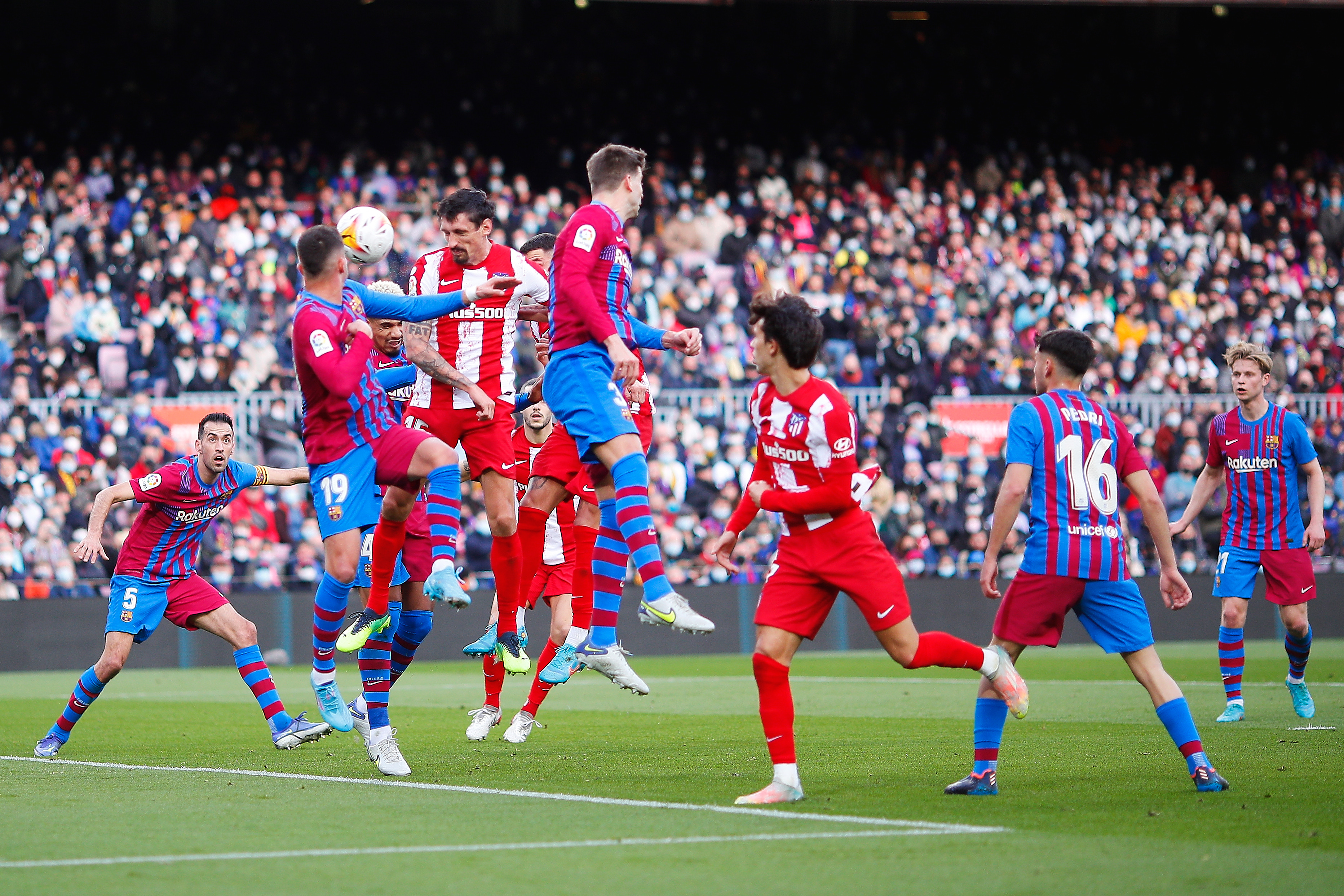 Atletico Madrid - Barcelona, LIVE VIDEO, 22:00, Digi Sport 1. Catalanii pot profita de eșecul rivalei Real Madrid