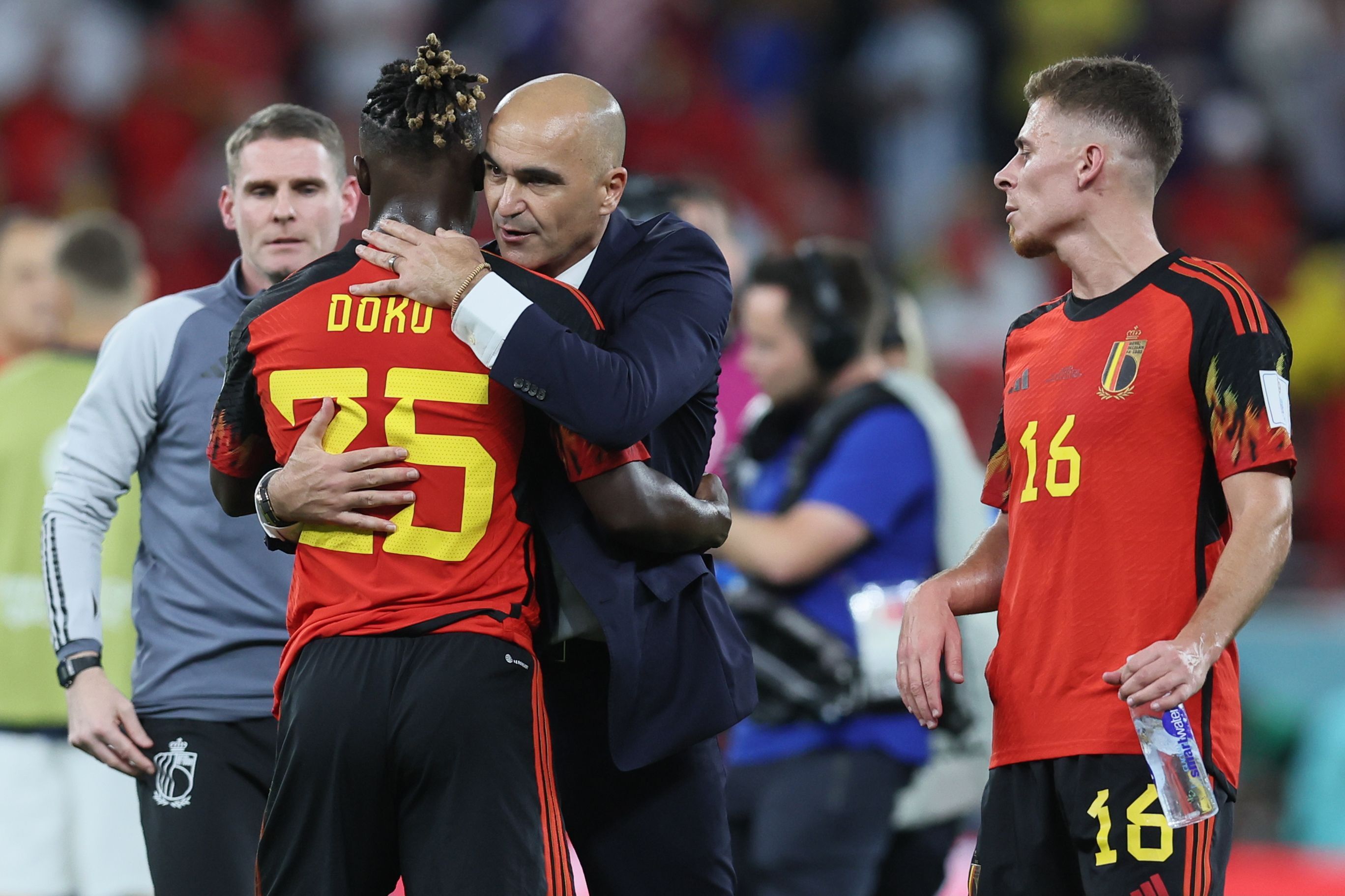 Un nume important îi poate lua locul lui Roberto Martinez la naționala Belgiei. Concurență pentru Thierry Henry