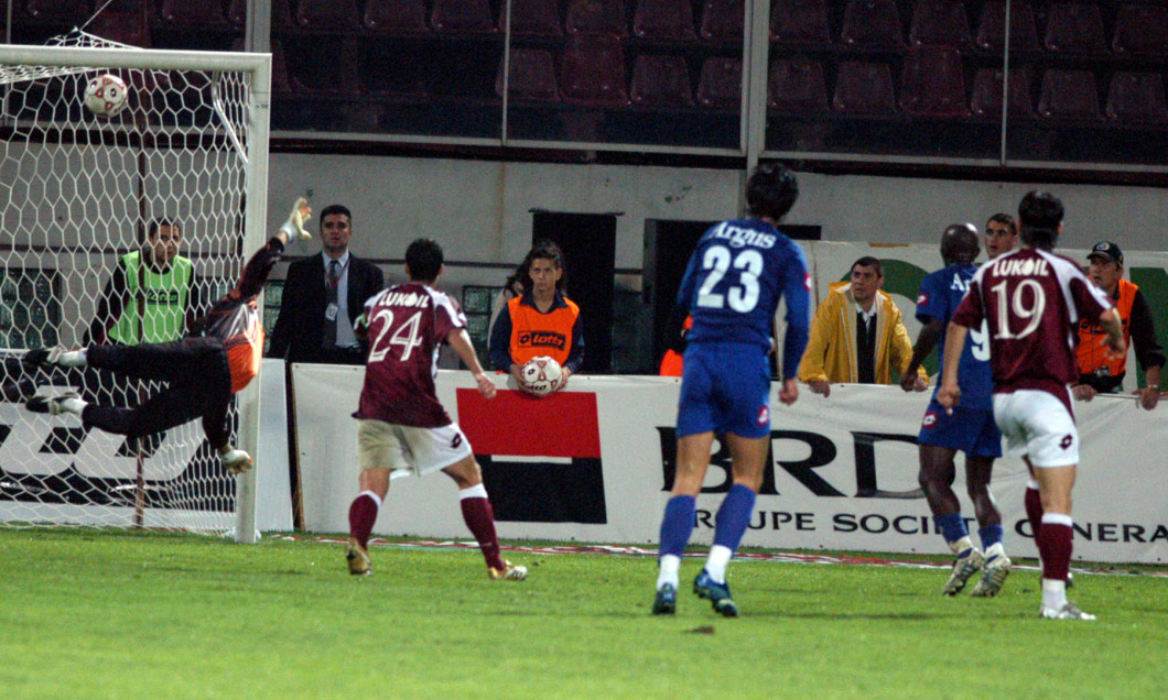 1.FOTBAL:RAPID BUCURESTI-FARUL CONSTANTA 3-2,LIGA 1 (24.09.2006)