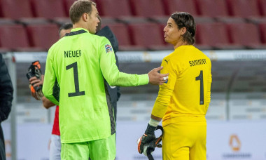 Yann SOMMER possible new signing at FC Bayern Munich. ARCHIVE PHOTO; goalkeeper Manuel NEUER (left, GER) and goalkeeper Yann SOMMER (SUI) talk to each other long after the game, talking, soccer Laenderspiel, UEFA Nations League, Division A, Group 4, Germa