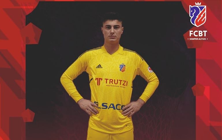 FC Botoșani l-a legitimat oficial pe jucătorul adus de la FCSB. Al optulea transfer făcut de moldoveni