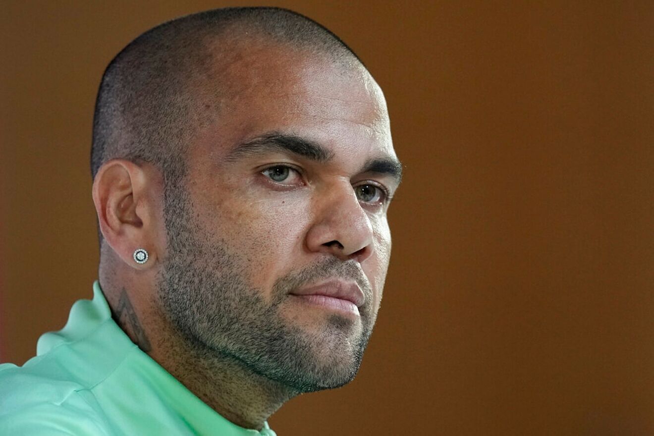 Ce şi-a cumpărat Dani Alves în închisoare. Brazilianul, obligat să se limiteze la 100 de euro