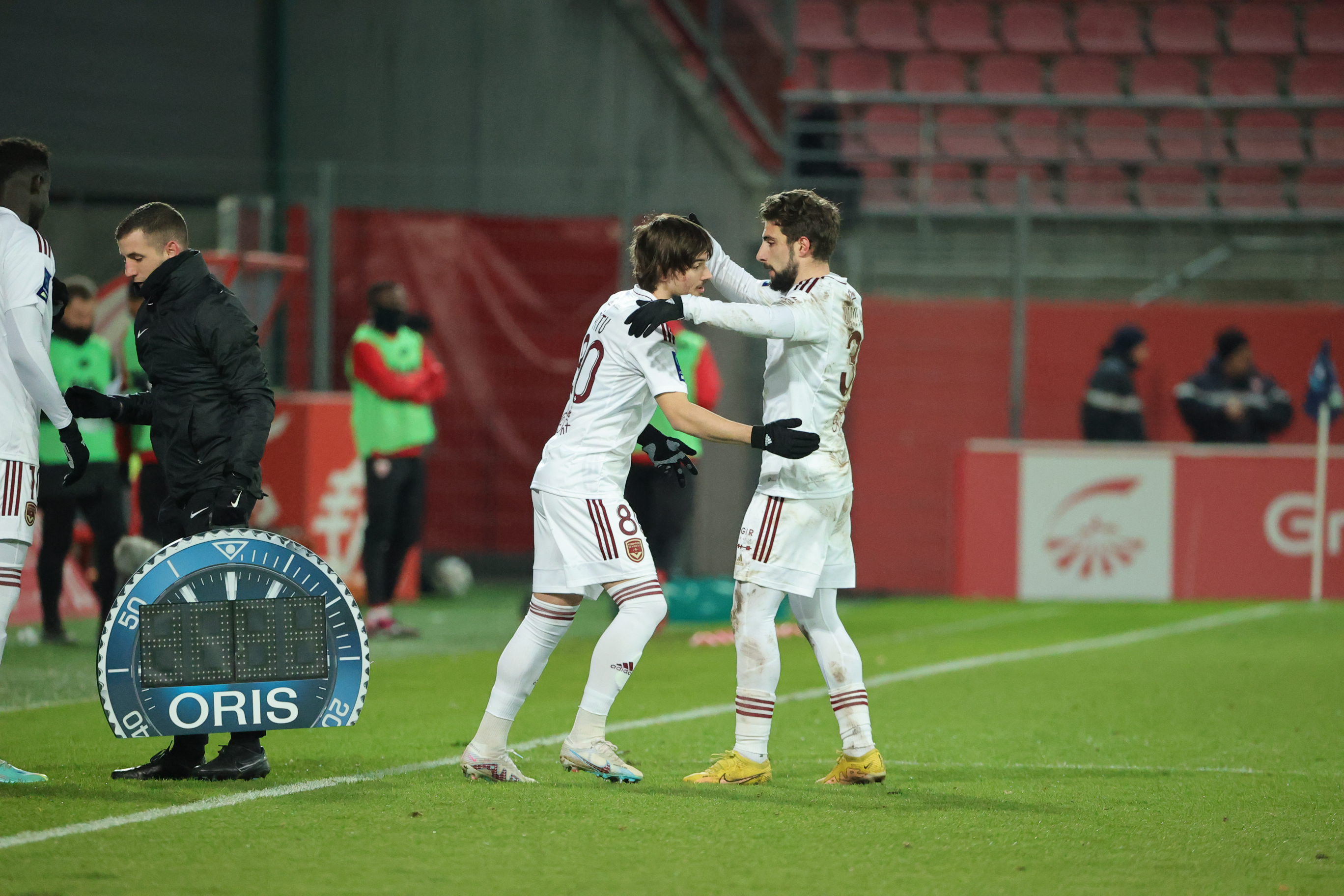 Alexi Pitu a debutat pentru Bordeaux, în campionat. Ce notă a primit fotbalistul român