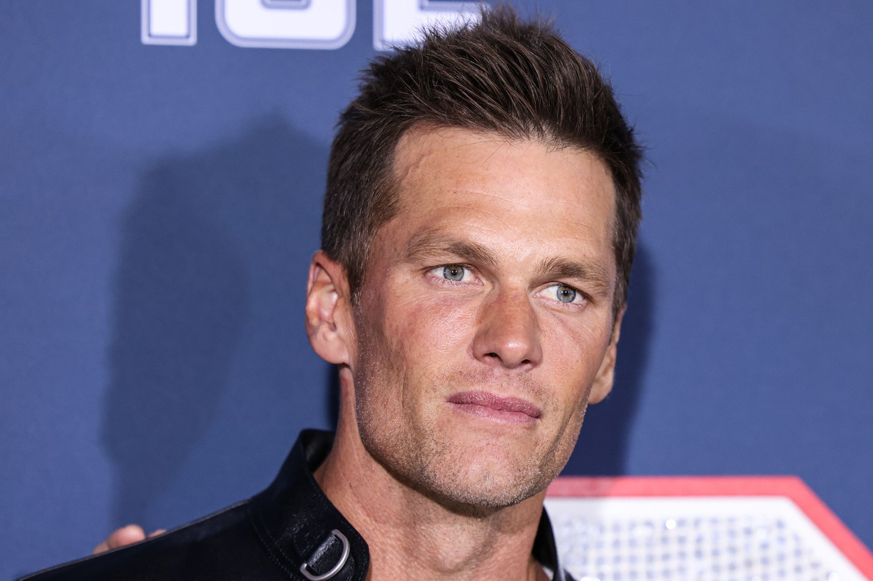 După ”divorțul de 650 de milioane de dolari”, Tom Brady și-a anunțat retragerea definitivă din fotbalul american