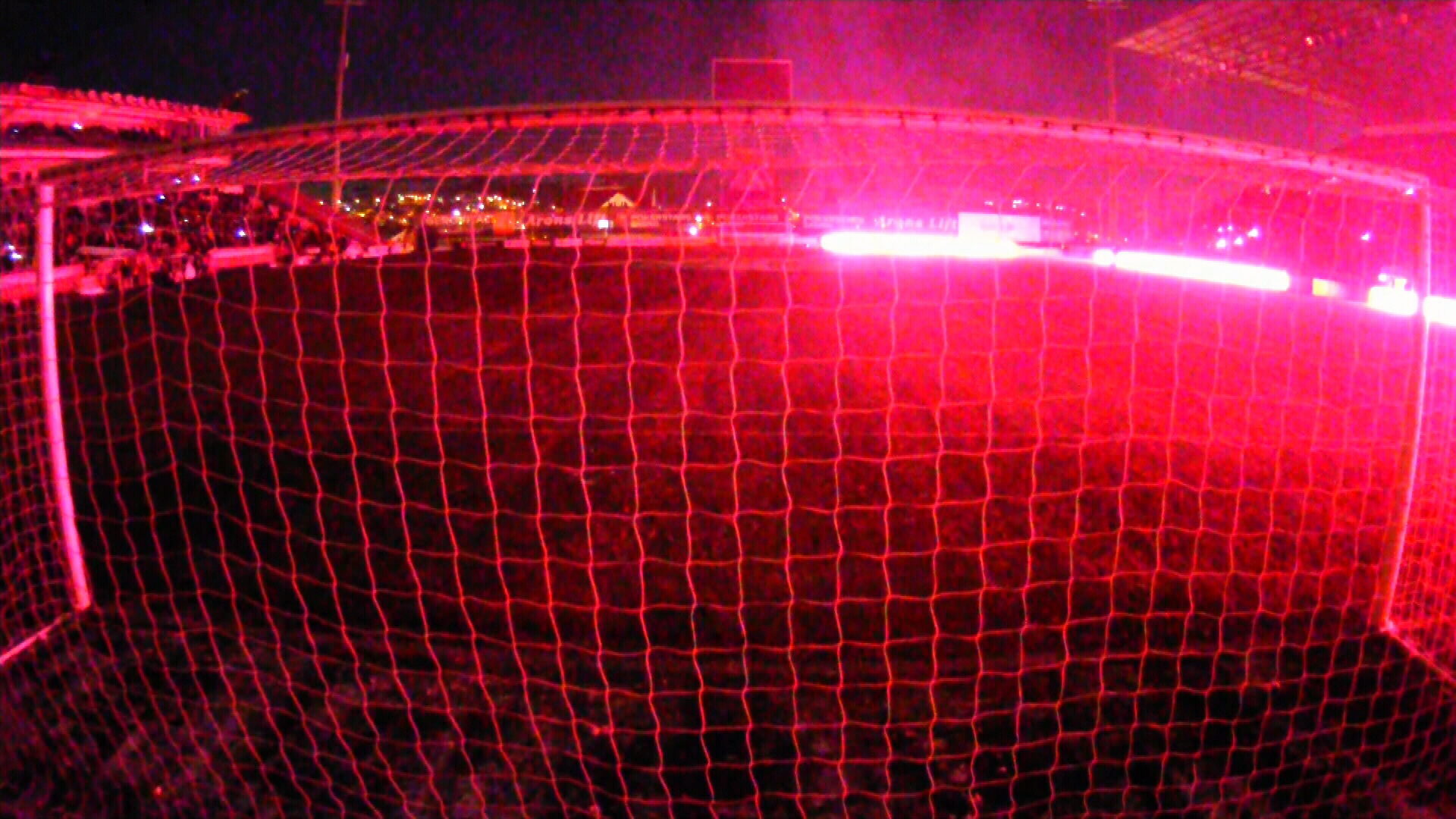 Probleme cu nocturna la CFR Cluj – FCSB! Startul meciului a fost amânat