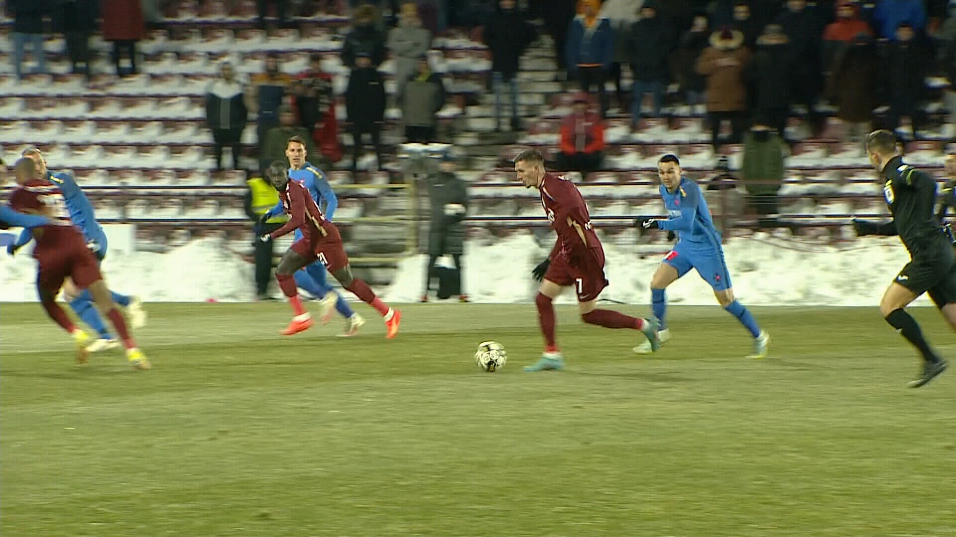 CFR Cluj - FCSB 0-0, ACUM, DGS 1. Duel polar în Gruia! Ratări pe bandă rulantă