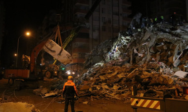 Earthquakes jolt Turkiye&apos;s provinces