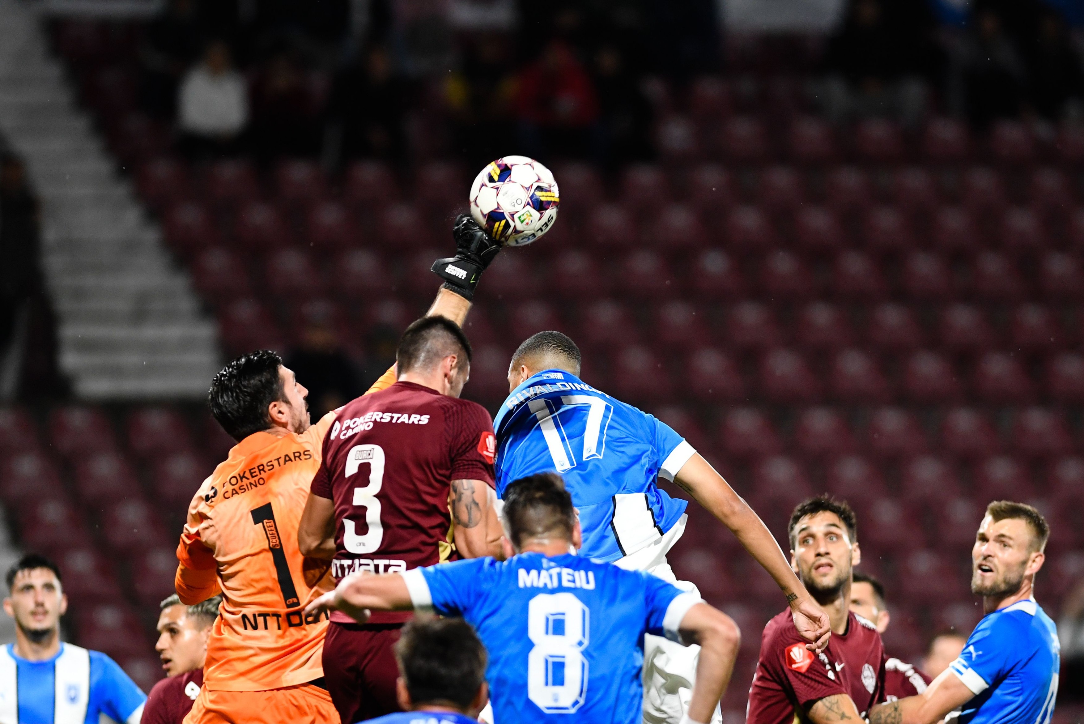 A fost desemnat arbitrul partidei Universitatea Craiova - CFR Cluj