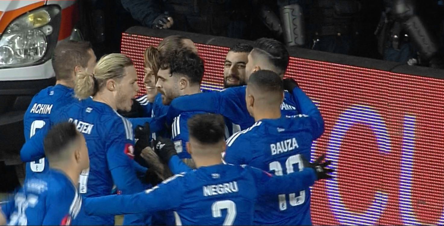 Rapid - U Craiova 1948 0-2, ACUM, la Digi Sport 1. Oltenii își măresc avantajul şi ratează şanse imense