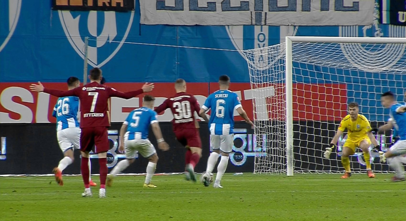 Universitatea Craiova - CFR Cluj 0-0, ACUM, la Digi Sport 1. Ocazii mari de ambele părți