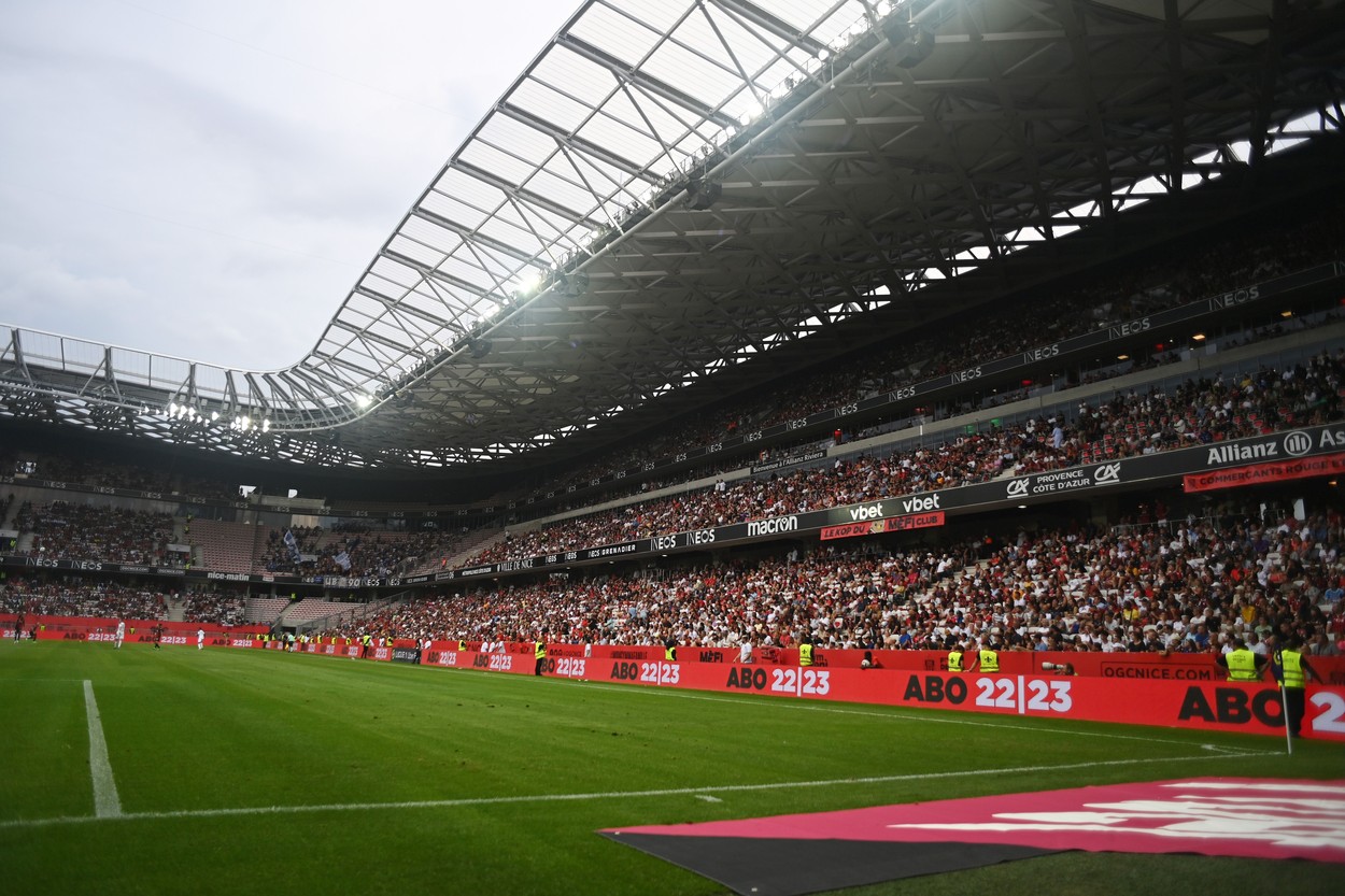 Scandal uriaș în Ligue 1! Film pentru adulţi înregistrat în timpul unui meci, pe stadion