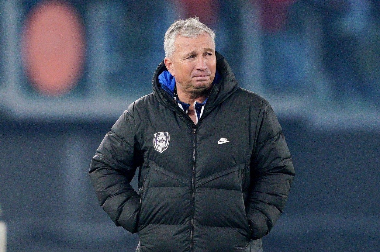 Dan Petrescu, criticat pentru alegerile făcute la partida de la Roma: Și dacă mai eliminau doi de la Lazio, tot nimic