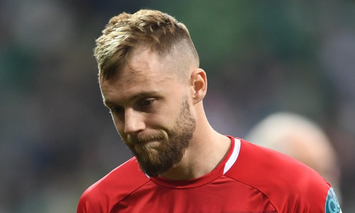 Bremen, Germany. 30th Mar, 2019. Soccer: Bundesliga, Werder Bremen - FSV Mainz 05, 27th matchday. Alexandru Maxim from Mainz leaves the field after the defeat. Credit: Carmen Jaspersen/dpa - IMPORTANT NOTE: In accordance with the requirements of the DFL D