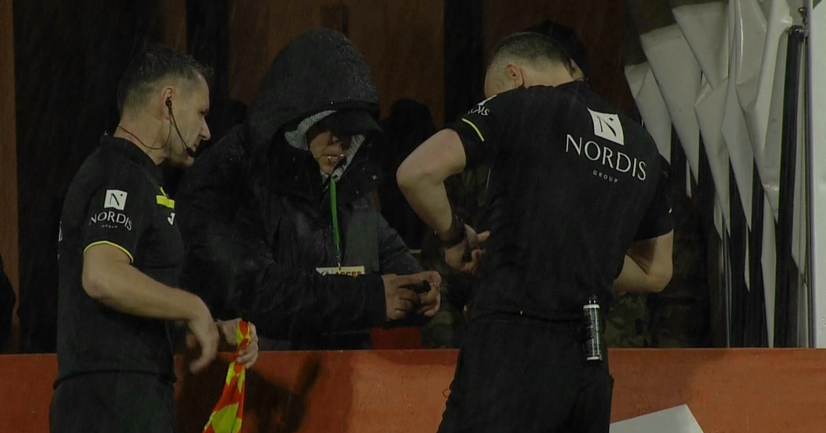 Video&Foto |  La tecnologia ha dato grattacapi agli arbitri nella partita del CFR Cluj