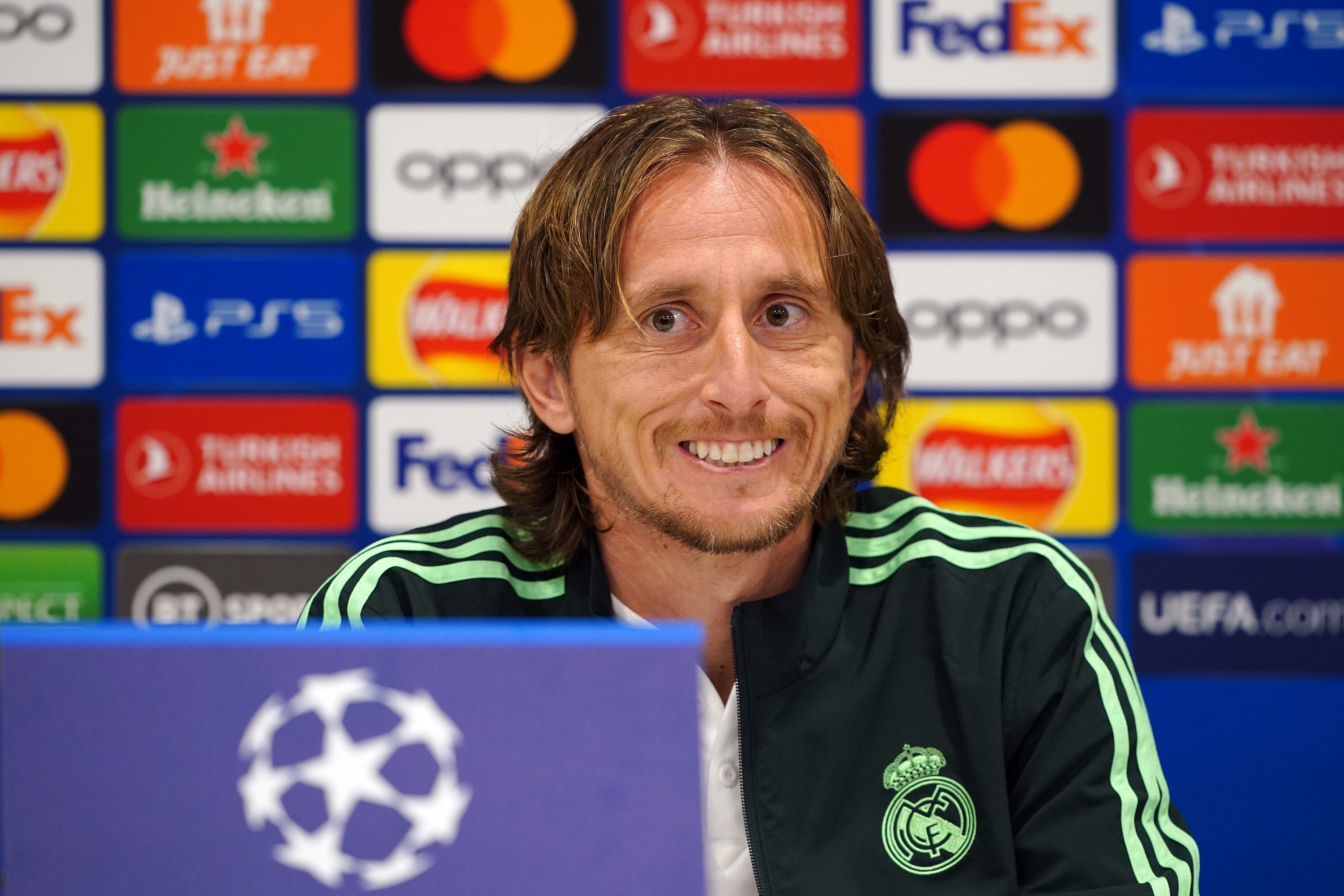 Modric a reacționat după ce s-a spus că Bellingham urmează să îi ia locul la Real Madrid