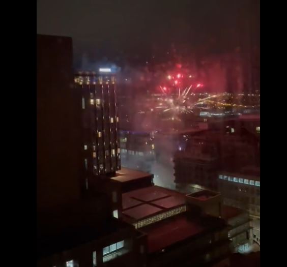 Jucătorii de la Real Madrid, treziți în miez de noapte de un foc de artificii la Liverpool