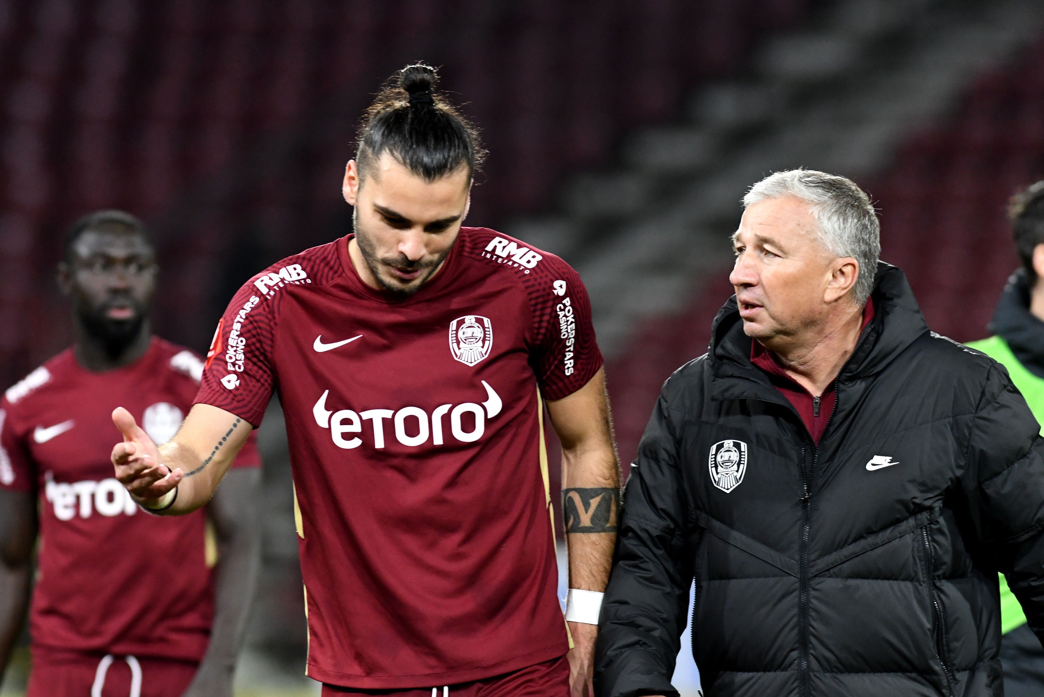 Dilemele italienilor înaintea meciului cu CFR! Cum cred că va arăta primul 11 ales de Dan Petrescu
