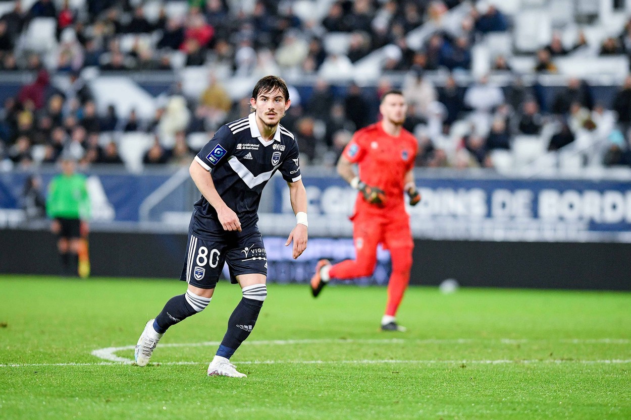 Alexi Pitu a primit o veste proastă! Situația mijlocașului la Bordeaux, elucidată de impresar