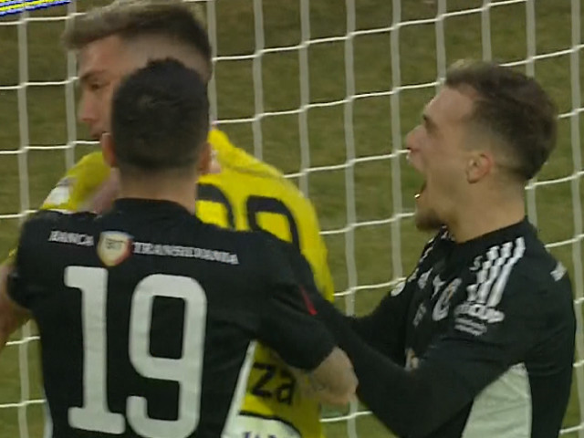 Hermannstadt - 'U' Cluj 0-1! Oaspeții se impun la Sibiu după ce Gorcea  apără un penalty pe final de meci