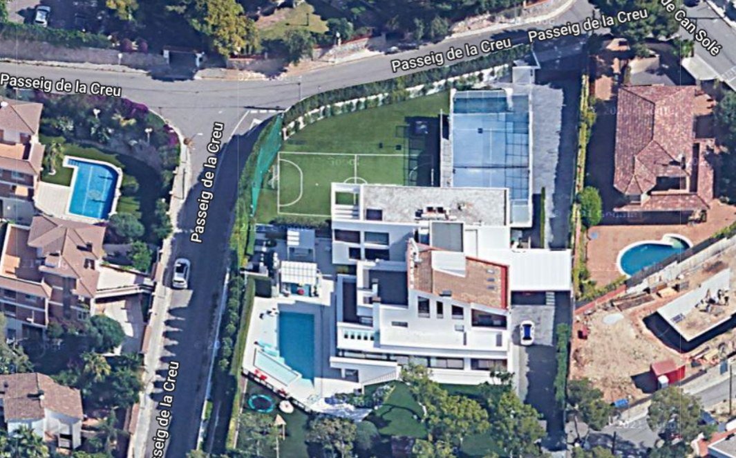Ce credeți că a făcut Messi din cauza vecinilor zgomotoși? Întâi a vrut să ridice un gard foarte înalt