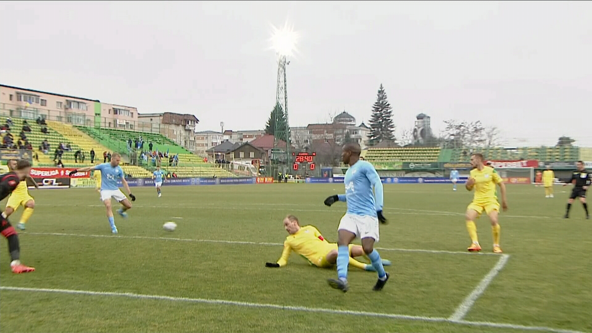 CS Mioveni - FC Voluntari 0-1, ACUM, pe Digi Sport 1. Trupa lui Ciobotariu deschide scorul