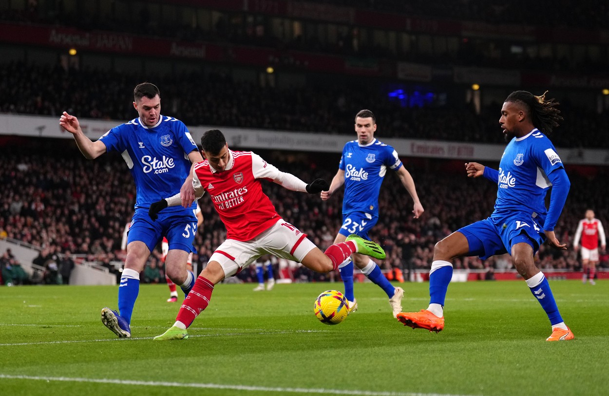 Arsenal - Everton 4-0, Digi Sport 2. Reușită superbă a lui Saka! Liverpool - Wolves 0-0, Digi Sport 3