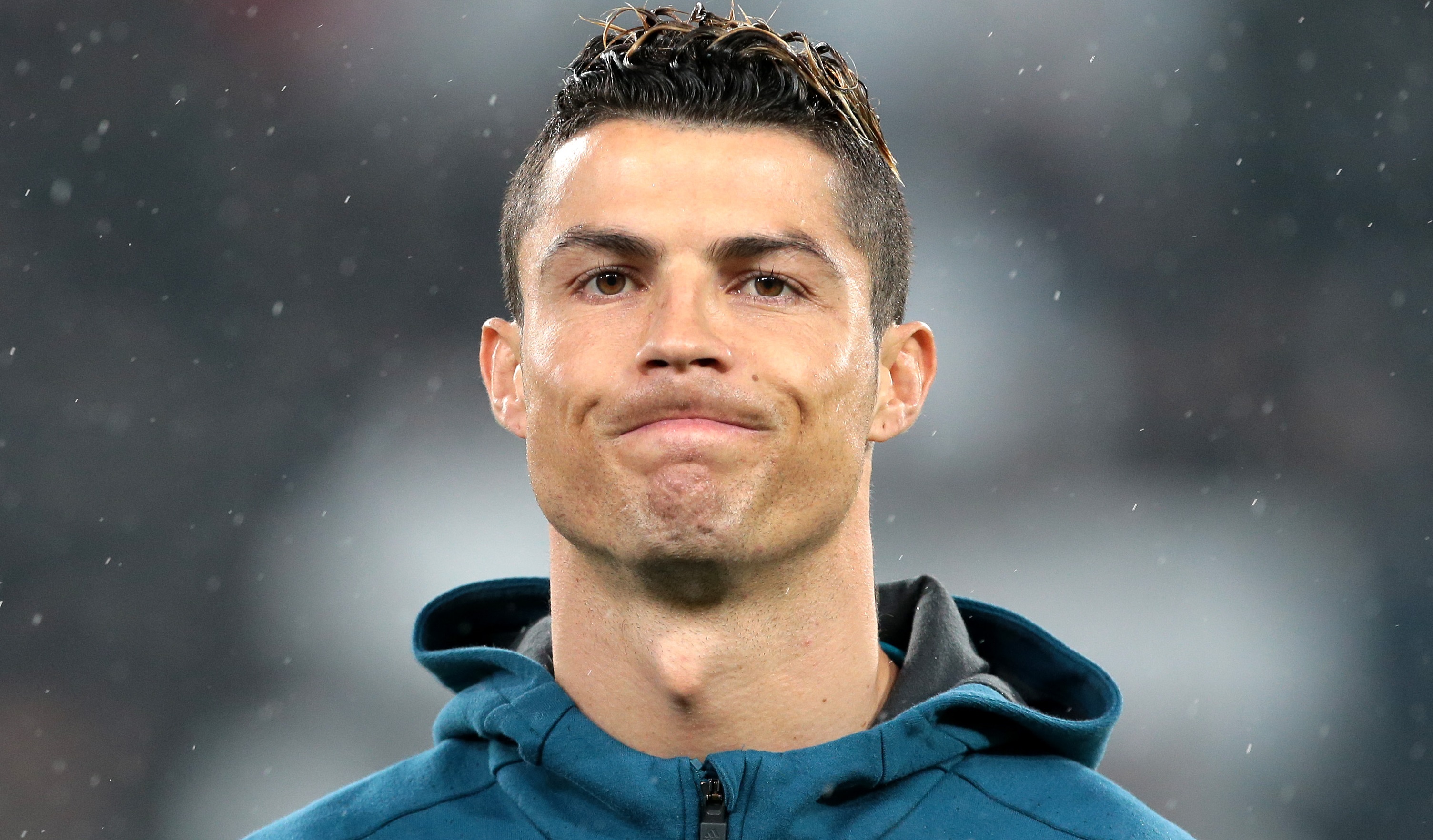 Mane a câștigat cursa cu Ronaldo pentru transferul la Bayern și apoi a dat nas în nas cu el! Ce i-a spus CR7