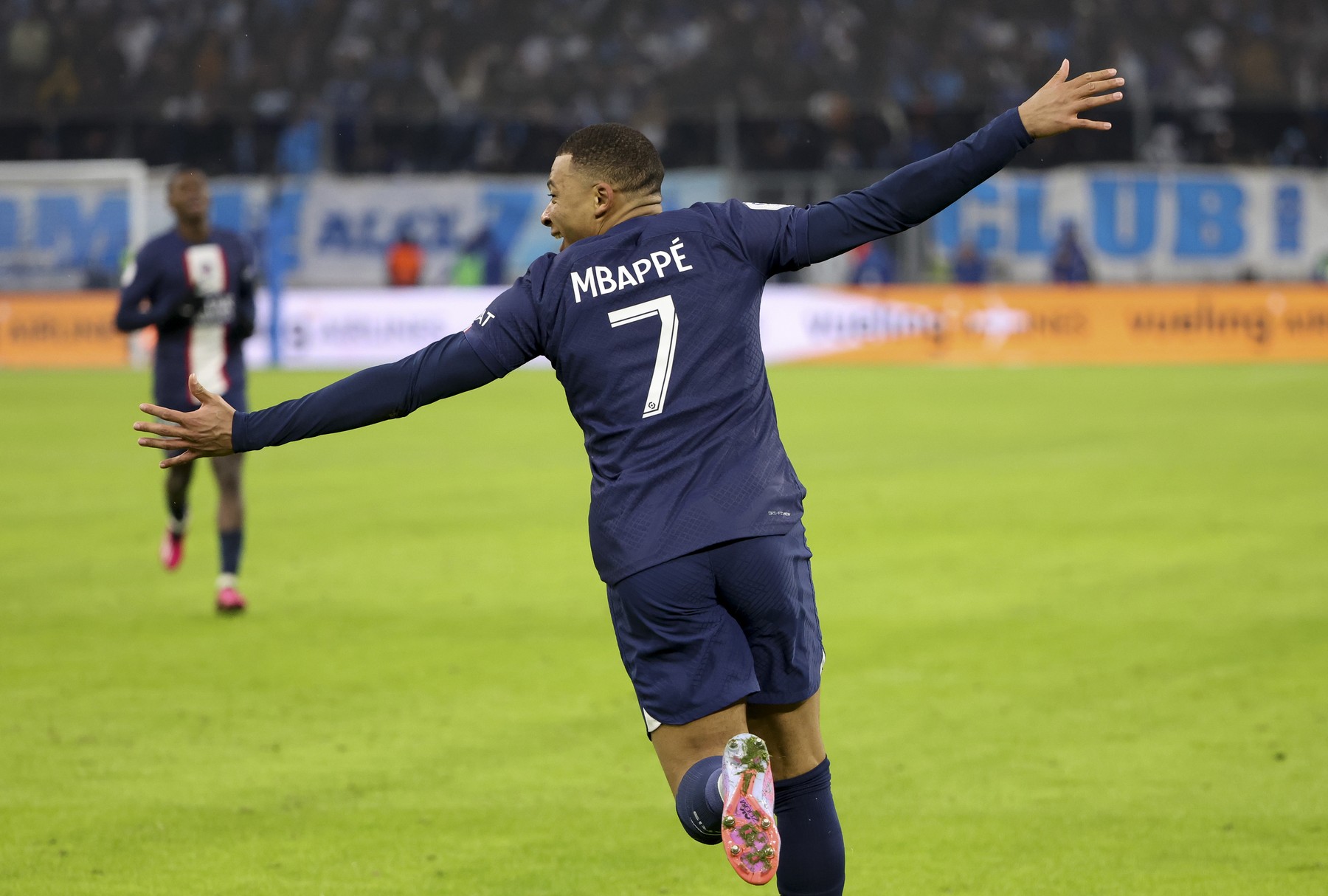 Unicul Kylian Mbappe: a devenit cel mai bun marcator din istoria lui PSG, la 24 de ani!