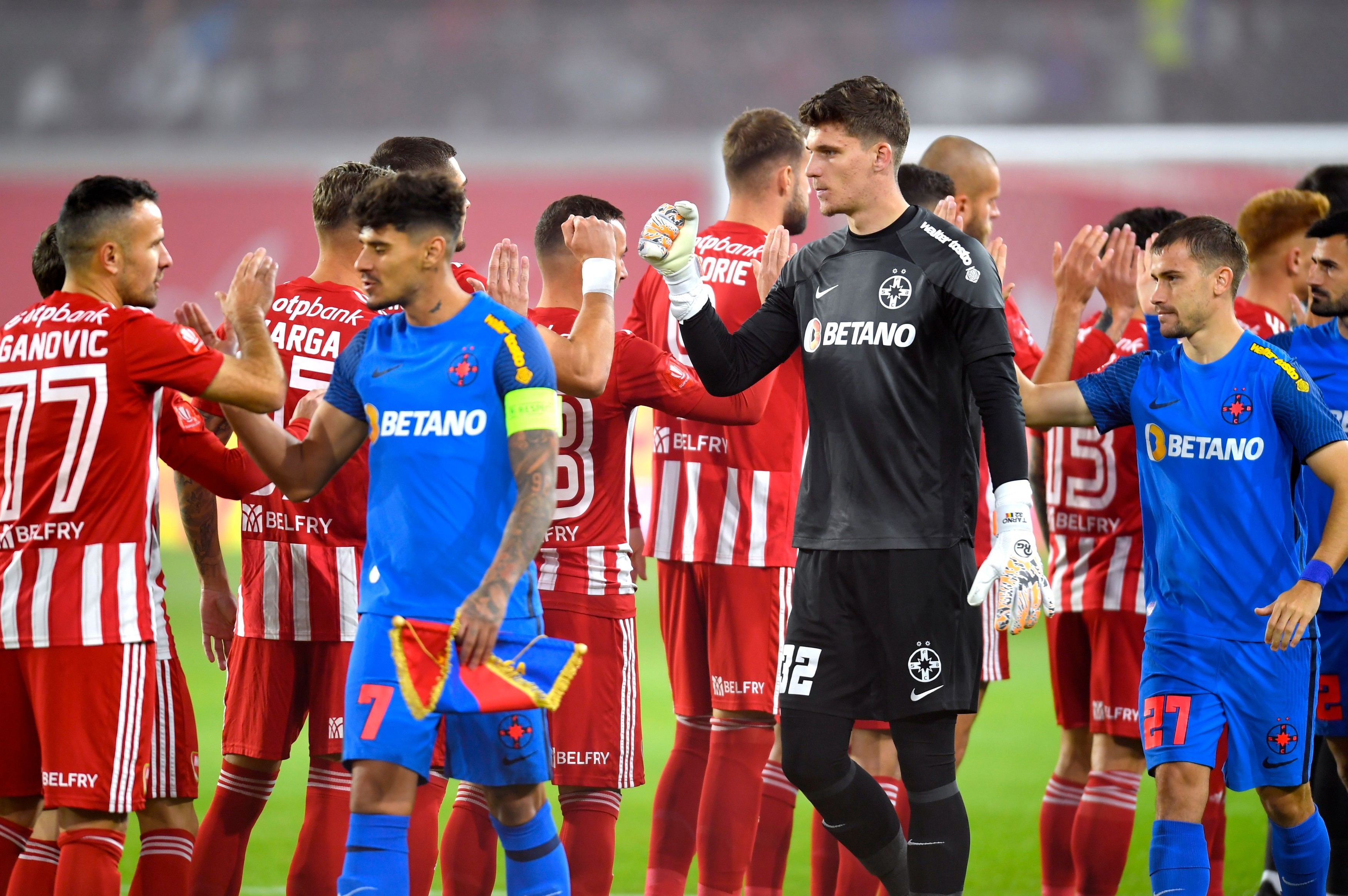 Cine arbitrează meciurile FCSB - Sepsi și Hermannstadt - U Craiova 1948, care pot stabili ultima echipă din play-off