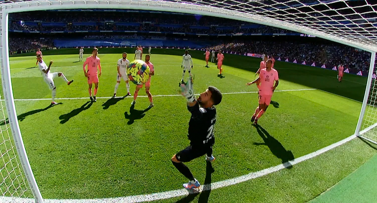 Real Madrid - Espanyol 2-1, ACUM, DGS 1. Militao înscrie după o centrare genială a lui Tchouameni