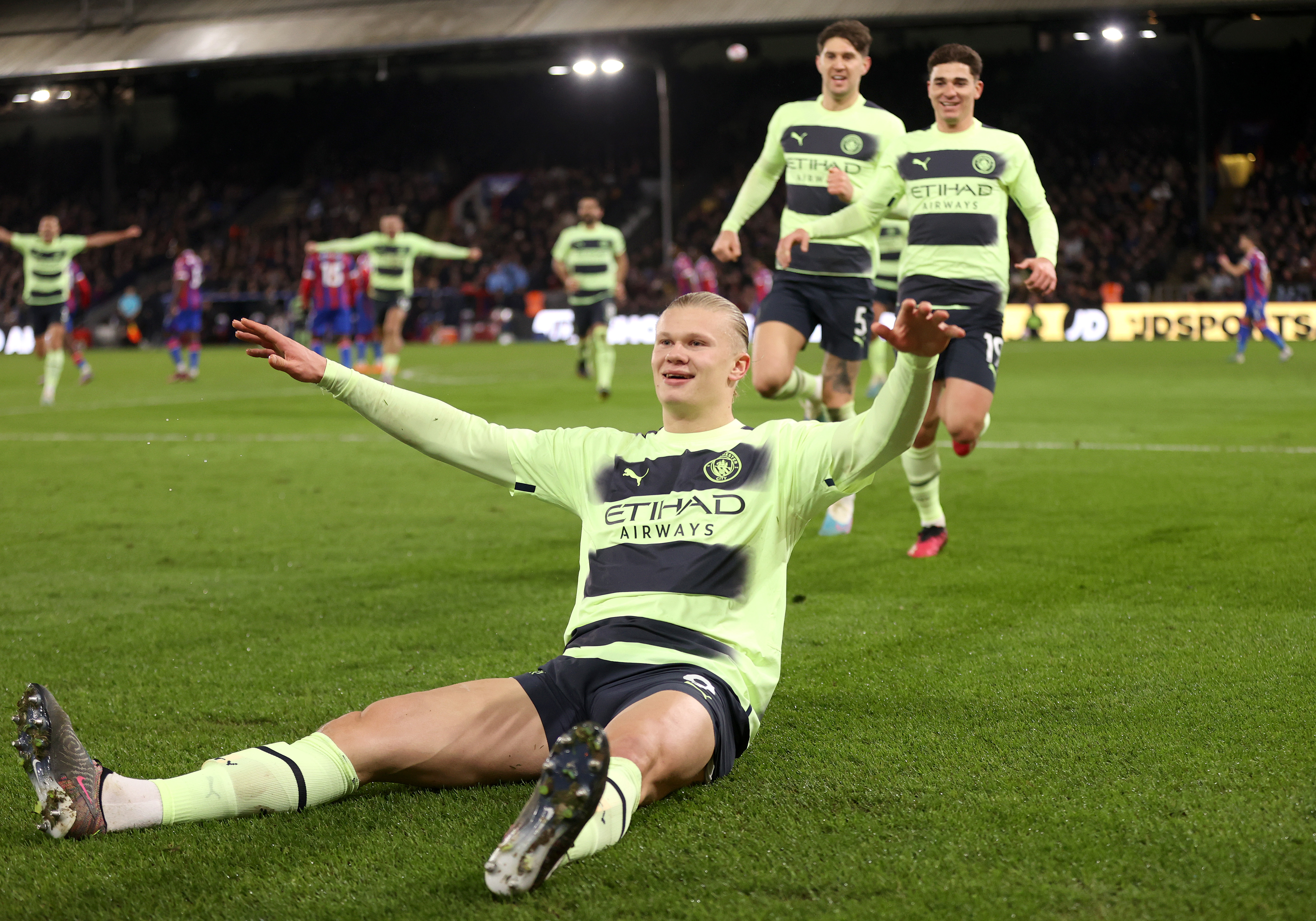 Crystal Palace - Manchester City 0-1. Spectacol total în Leicester - Chelsea 1-3 și Tottenham - Nottingham Forest 3-1