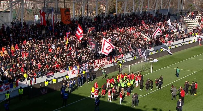 Fiesta pe Arcul de Triumf! Bucuria celor de la Dinamo după calificarea cu emoții în play-off