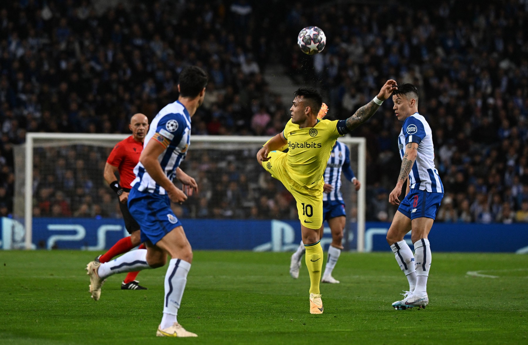 FC Porto - Inter 0-0. Final nebun, cu două bare în câteva secunde. Italienii merg în sferturi după victoria din tur