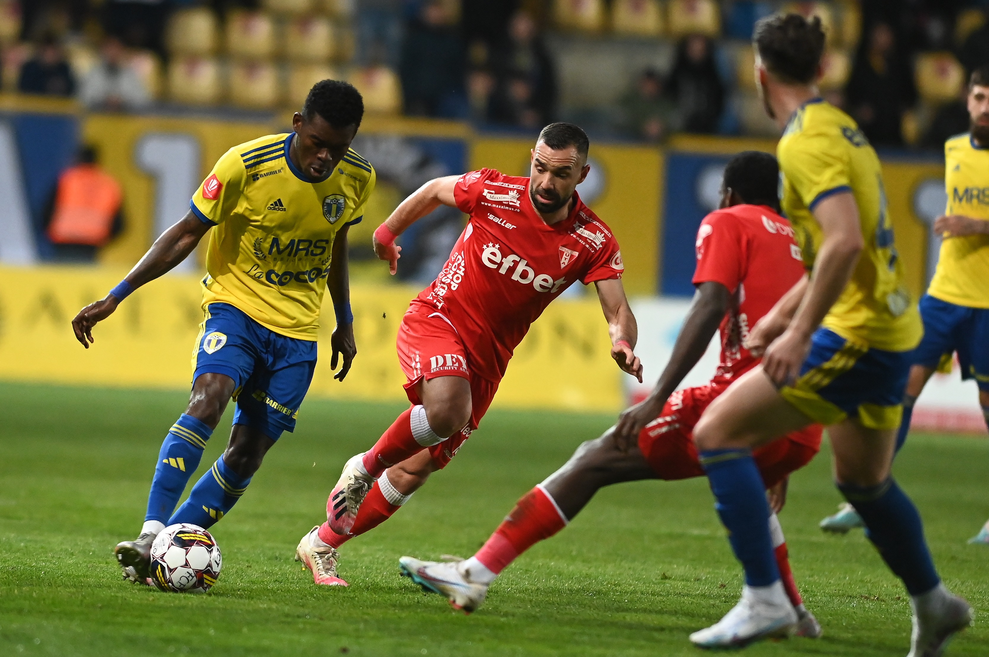 Petrolul - UTA Arad 1-0. ”Lupii Galbeni” au dat lovitura pe final de meci