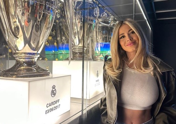 "Greșeala" remarcată de fani după ce Diletta Leotta s-a pozat cu trofeele lui Real Madrid