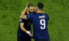 Sortie sur blessure de Karim Benzema ( 19 - France ) - Olivier Giroud ( 9 - France ) - FOOTBALL : France vs Suisse - Bu