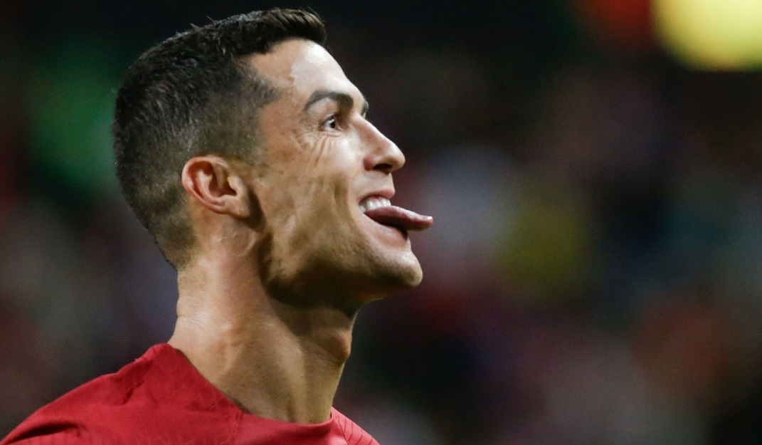 Cristiano Ronaldo i-a răspuns rapid lui Bader Al-Mutawa după ce i-a doborât un record absolut în fotbal