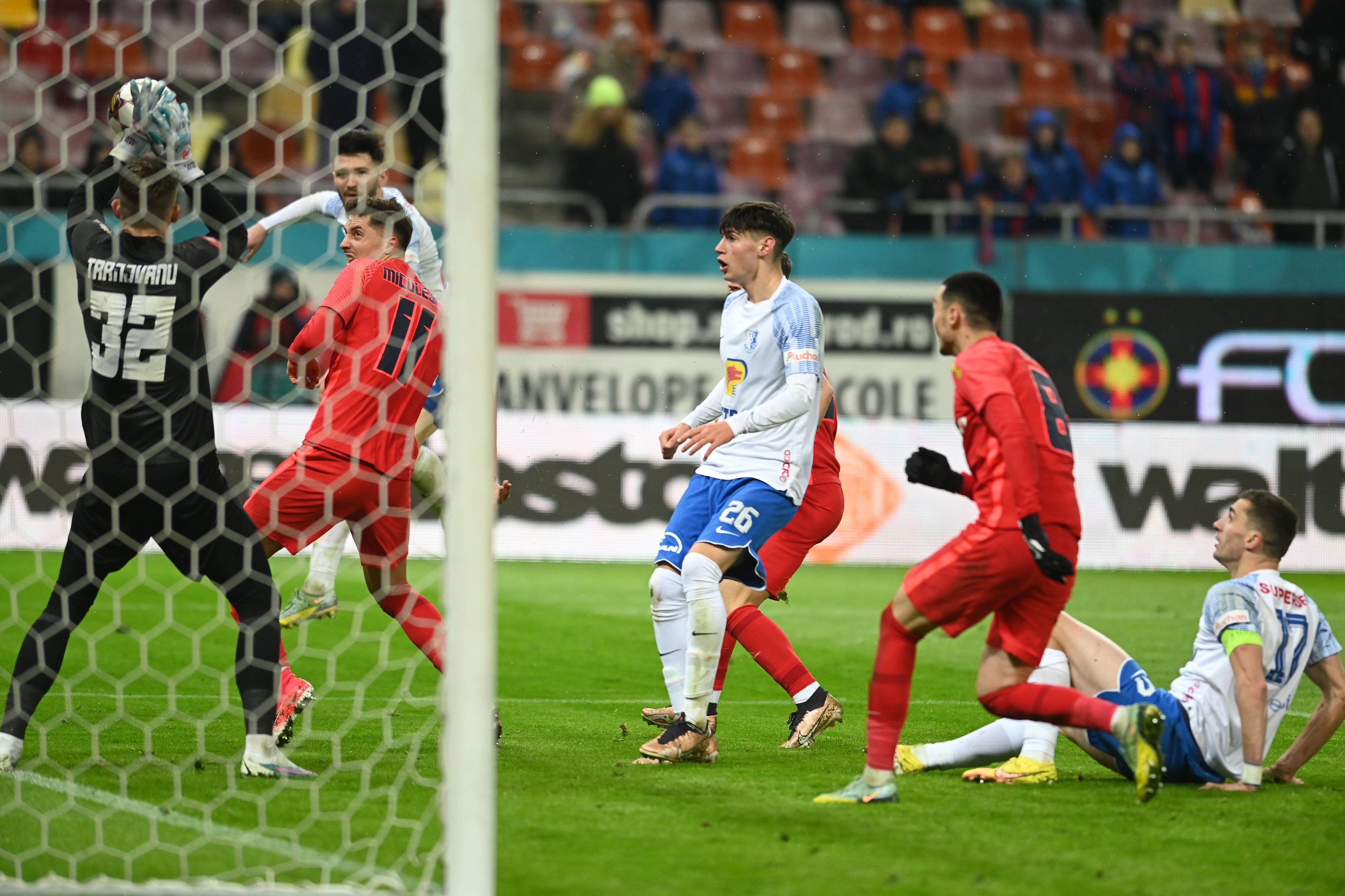 "Poate fi cel mai scump transfer din istoria Ligii 1". Fotbalistul care e așteptat să-l detroneze pe Dennis Man