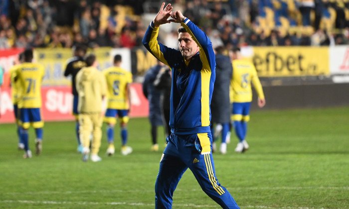 FOTBAL:PETROLUL PLOIESTI-UTA ARAD, SUPERLIGA SUPERBET (17.03.2023)