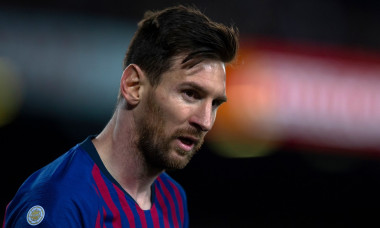 Messi, Suarez score to help Barcelona defeat Atletico de Madrid in La Liga