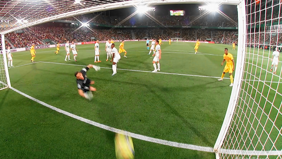 Elche - Barcelona 0-4. Lewandowski, cu o dublă, Ansu Fati și Torres au stins ”lanterna roșie”