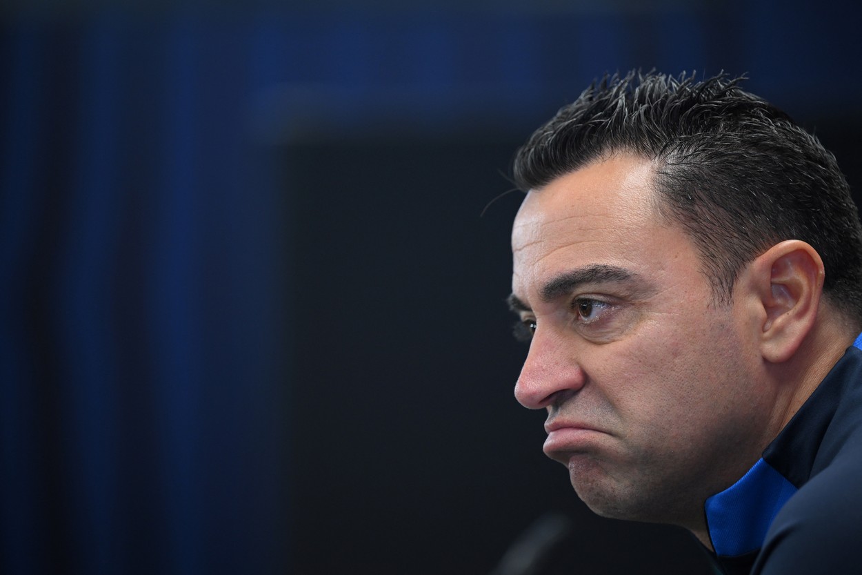 Xavi a fost ”asediat” cu o întrebare, înainte de ”El Clasico”. Răspunsul cu care a încheiat totul