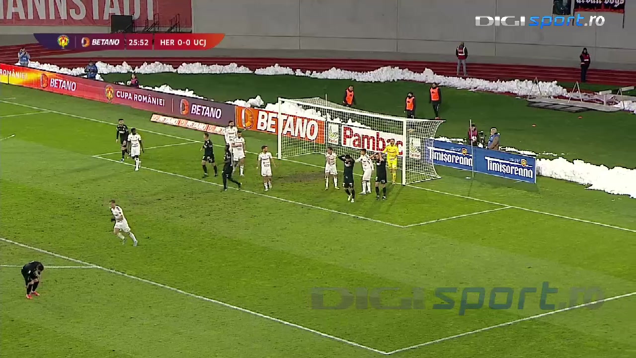 Hermannstadt - 'U' Cluj 0-1! Oaspeții se impun la Sibiu după ce Gorcea  apără un penalty pe final de meci